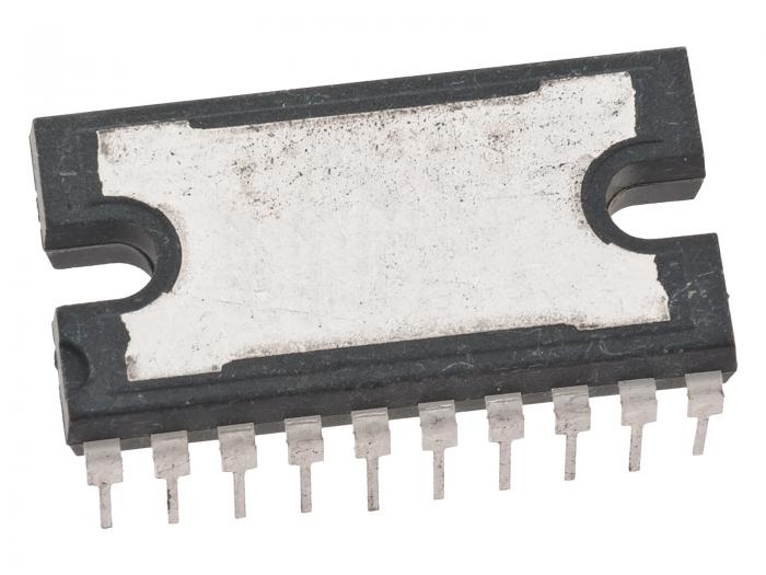 UPC1362C DIP-20W Electronic Channel Selector Mfg: NEC @ electrokit (1 of 1)
