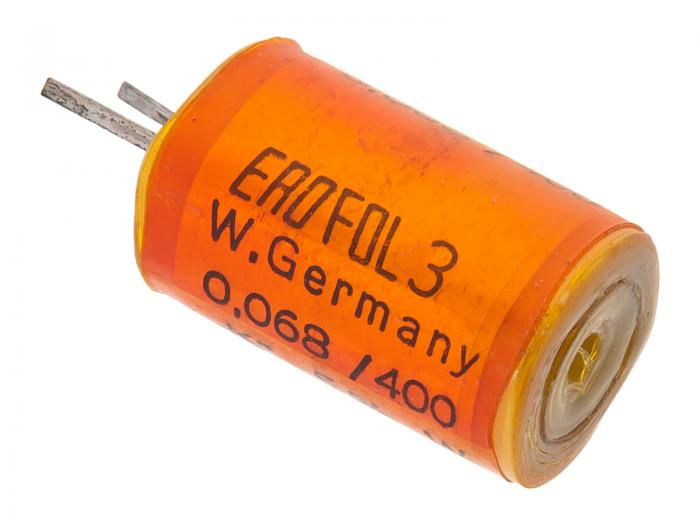 Buy Kondensator 68nF 400V ø11x18mm at the right price @ electrokit