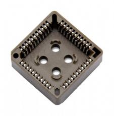 PLCC-socket hole mounted 44-p @ electrokit