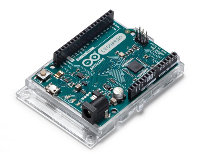 Arduino Leonardo w/ connectors @ electrokit (1 of 3)