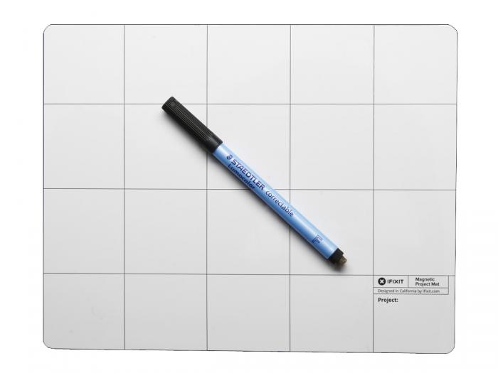 Magnetic project mat with pen - 254 x 203mm @ electrokit (1 of 2)