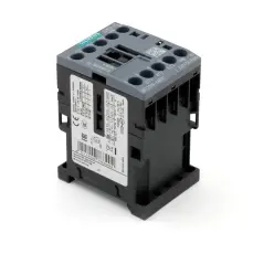 Kontaktor 230VAC 3-pol NO + hj&auml;lpkontakt NO 400VAC/9A @ electrokit