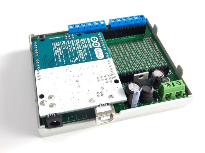 Inbyggnadslåda för Arduino UNO - DIN-skena @ electrokit (6 of 9)