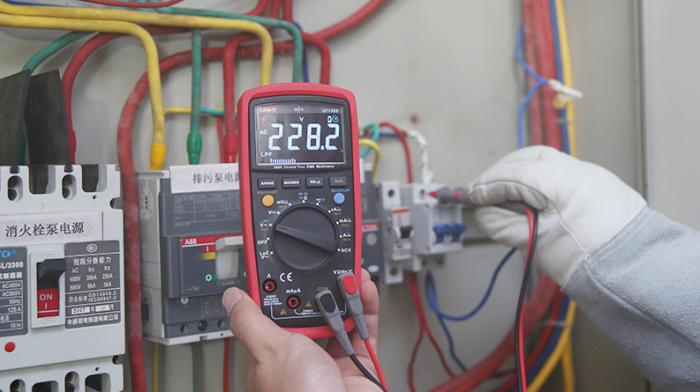 Multimeter TrueRMS 6000 counts UT139S @ electrokit (8 av 8)