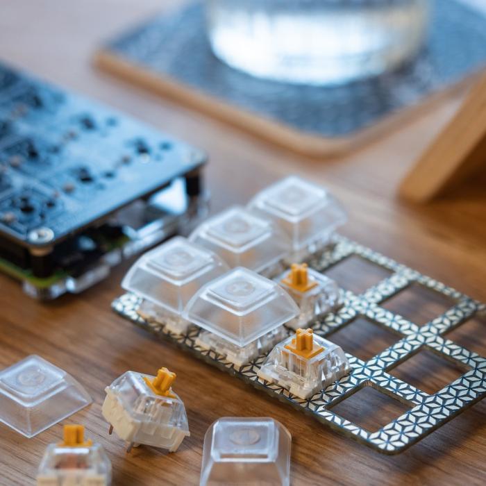 Keybow Mini Mechanical Keyboard Kit - Clicky Keys @ electrokit (3 av 6)