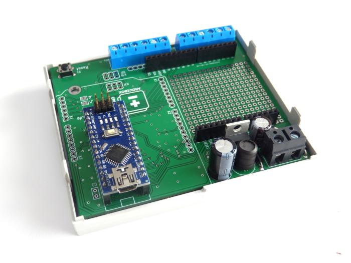 Inbyggnadslåda för Arduino UNO - DIN-skena @ electrokit (7 of 9)