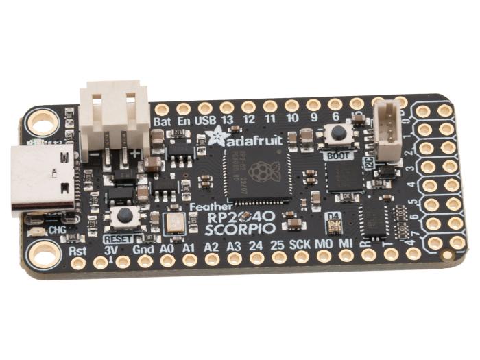 Adafruit Feather RP2040 SCORPIO - NeoPixel-drivkort 8-kan @ electrokit (2 av 3)