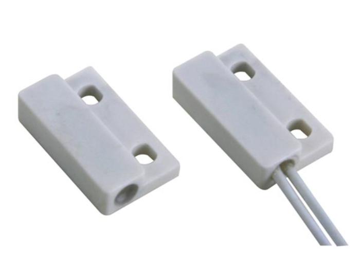 Magnetkontakt NC mini @ electrokit (1 av 2)