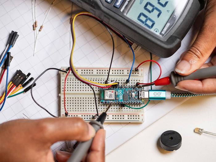 Arduino Nano ESP32 (no headers) @ electrokit (8 av 9)