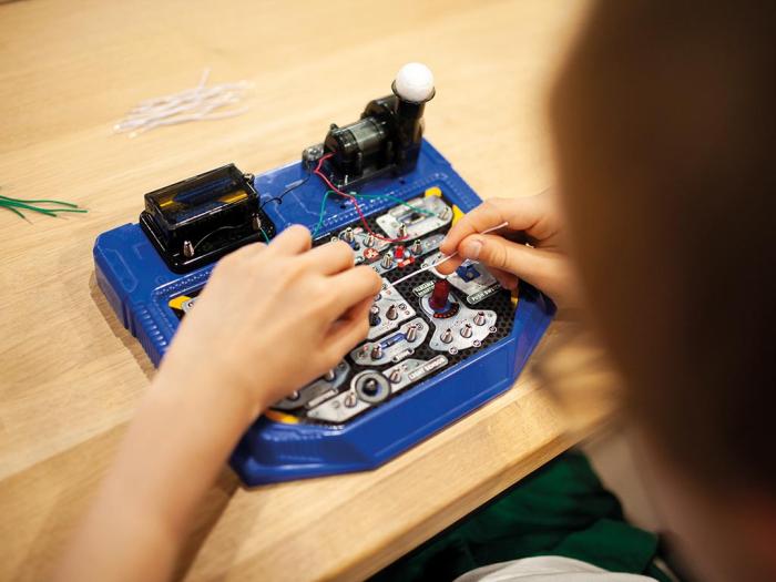 Experimentlåda för elektronik - 25 projekt @ electrokit (12 av 12)
