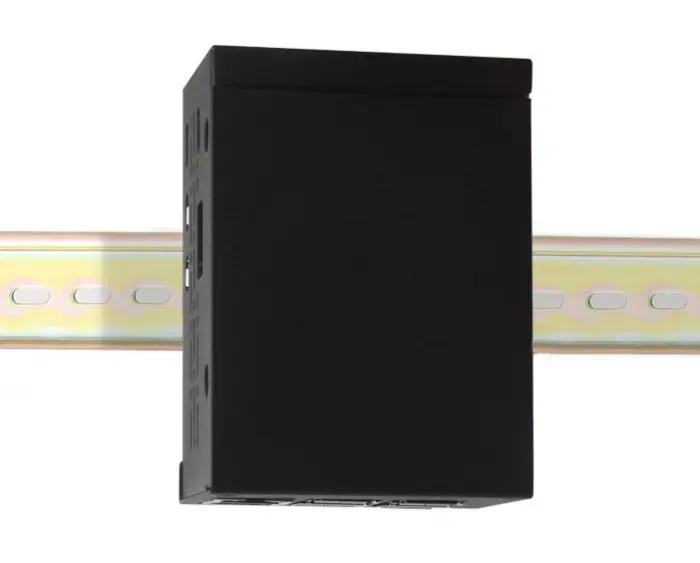 Rymlig inbyggnadslåda för Raspberry Pi 5 - svart metall @ electrokit (3 av 7)