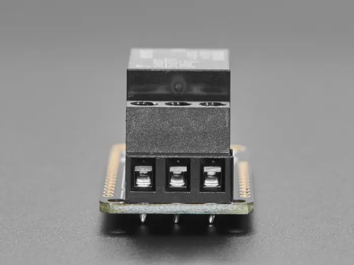 Power Relay FeatherWing @ electrokit (6 of 6)