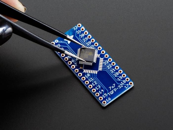 Adapter card QFN-32 / TQFP-32 - DIP-32 @ electrokit (3 of 3)