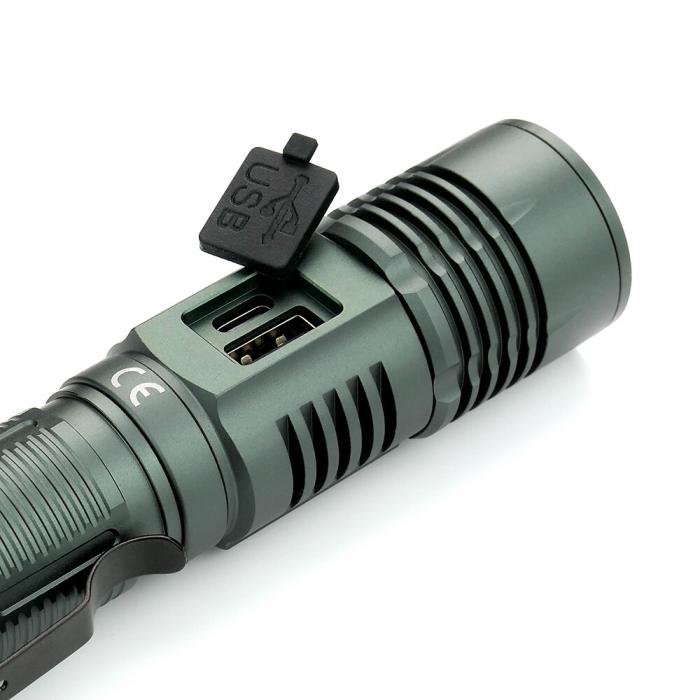 Zoom-ficklampa 700 lm 4000mAh Li-Ion USB-C med display @ electrokit (4 av 14)