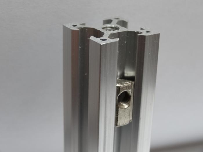 T-Nuts - Spring Loaded M5 for 2020 (25 Pack) @ electrokit (2 av 3)