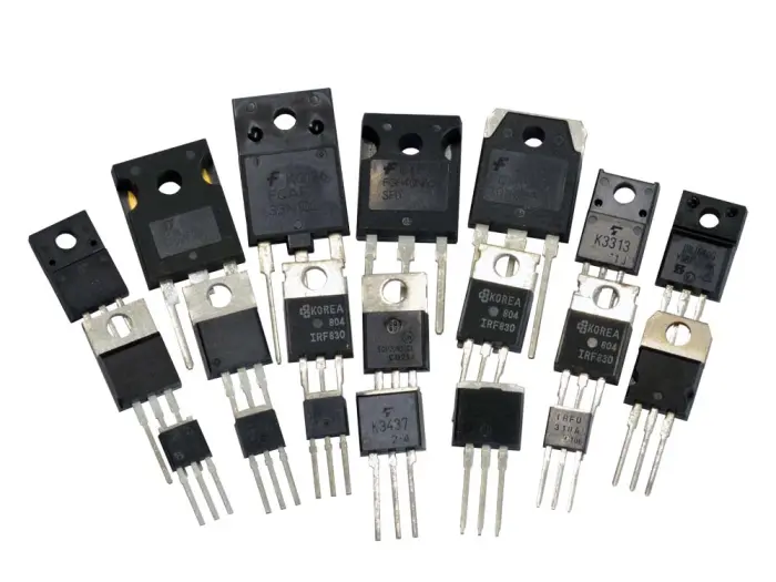Transistors MOSFET & IGBT approx. 20 pcs - mixed values @ electrokit (1 of 2)