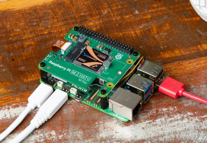 Raspberry Pi M.2 HAT+ @ electrokit (4 av 4)