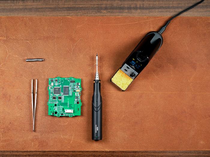 Cordless soldering iron 36W TS1C @ electrokit (14 of 14)