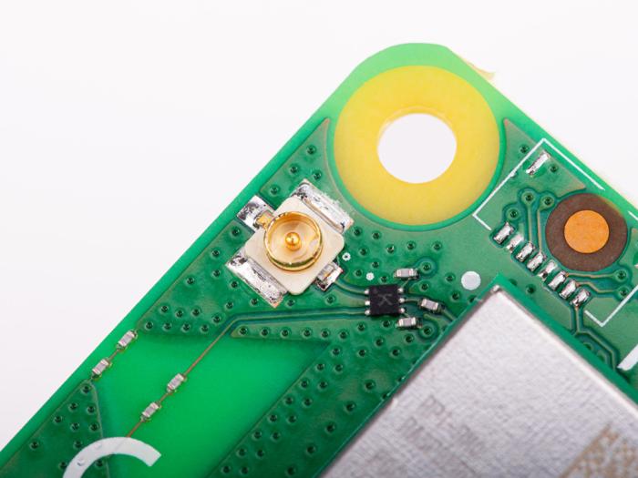 Antenn 2.4/5GHz UFL / MHF - Raspberry Pi CM4/CM5 Kit @ electrokit (4 av 4)