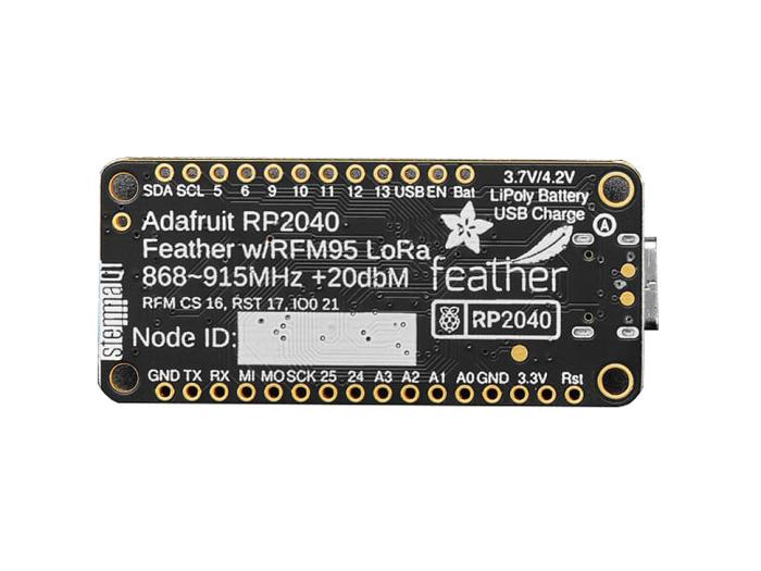 Adafruit Feather RP2040 RFM95 868MHz @ electrokit (2 av 8)