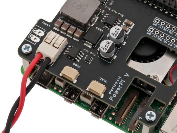 Power Supply HAT för Raspberry Pi 5 - 6-36V 5A @ electrokit (4 av 7)