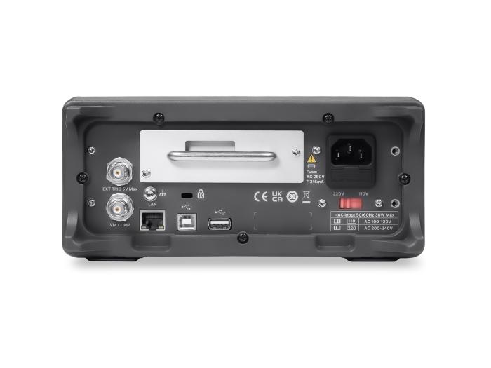 Bänkmultimeter 6½ siffra Siglent SDM4065A + 12-kan scanner @ electrokit (7 av 8)