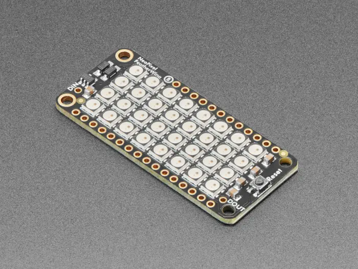 NeoPixel FeatherWing - 4x8 RGB LED @ electrokit (4 av 6)
