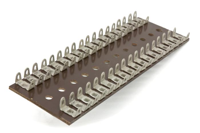 Lödstöd dubbel 2x18-pol 6.35mm @ electrokit (3 av 3)