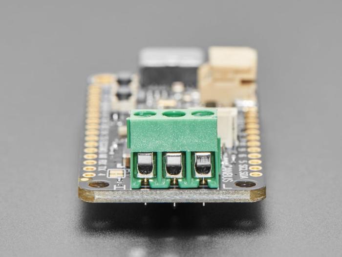 Adafruit Feather RP2040 CAN Bus @ electrokit (5 av 7)