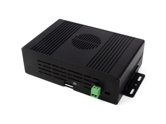 Inbyggnadslåda Raspberry Pi 5 + M.2 SSD @ electrokit (3 av 6)