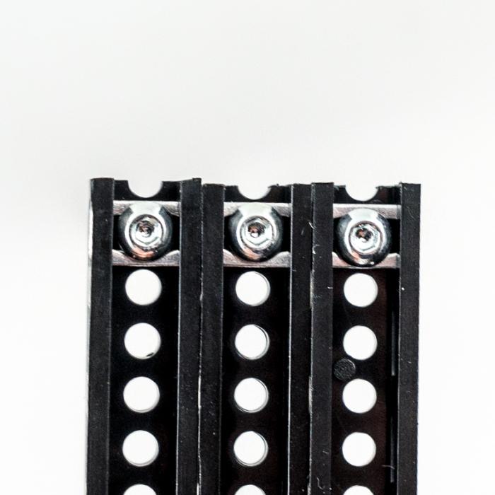 3-Hole Bracket (20-pack) @ electrokit (3 of 4)
