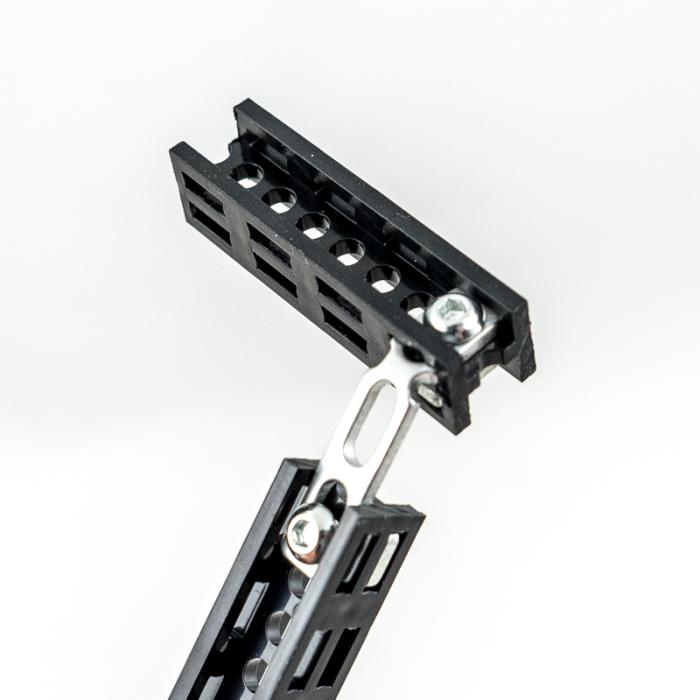 3-Hole 45 Bracket (20-pack) @ electrokit (3 av 4)