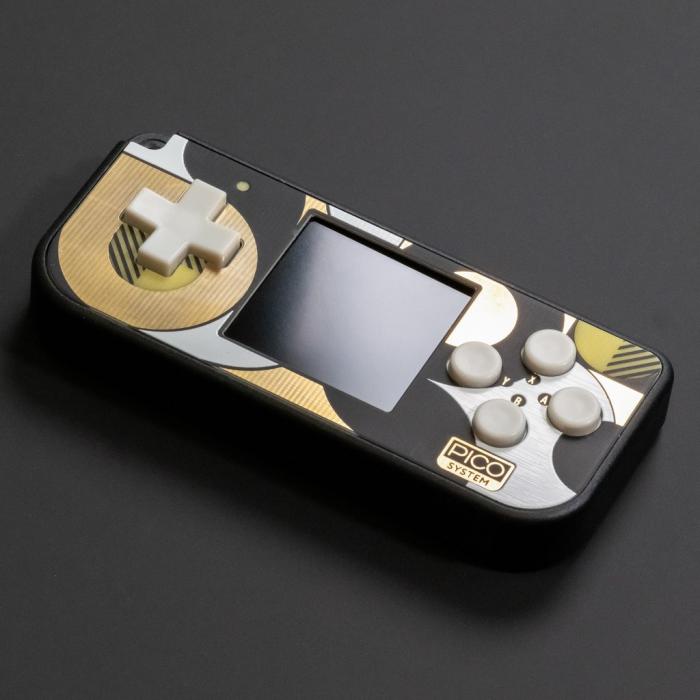 PicoSystem handheld gaming console @ electrokit (5 of 12)