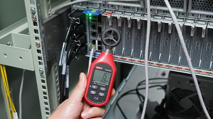 Vane Anemometer - Air Velocity Tester 0-30 m/s Bluetooth @ electrokit (6 of 7)