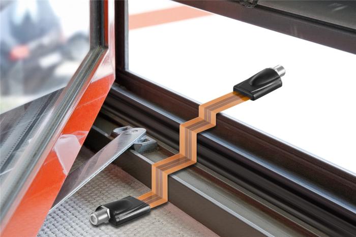 Sat fönstergenomföring 0.3m - F hona till F hona @ electrokit (4 av 4)