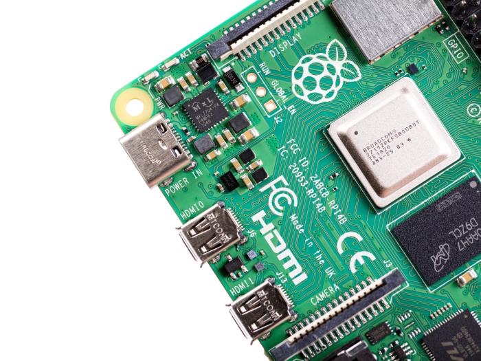 Raspberry Pi 4 Model B/8GB @ electrokit (3 av 3)