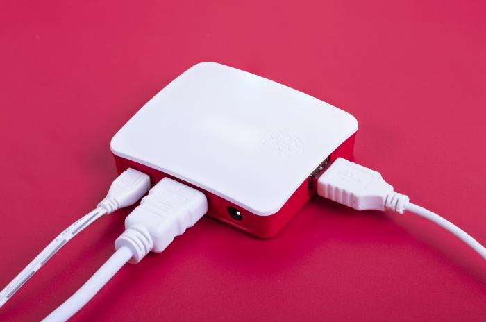 Case for Raspberry Pi 3A+ red/white @ electrokit (5 of 5)
