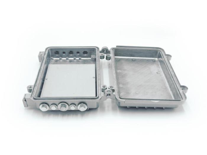Aluminiumlåda gjuten IP67 235x155x75mm @ electrokit (3 av 8)