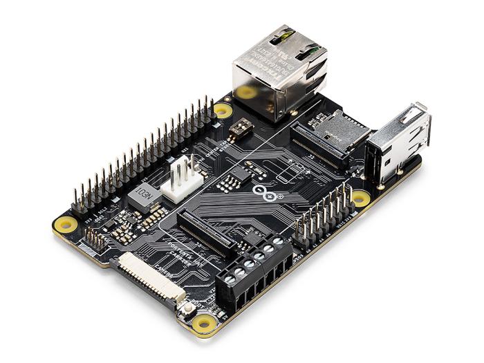 Arduino Portenta HAT Carrier @ electrokit (1 of 3)