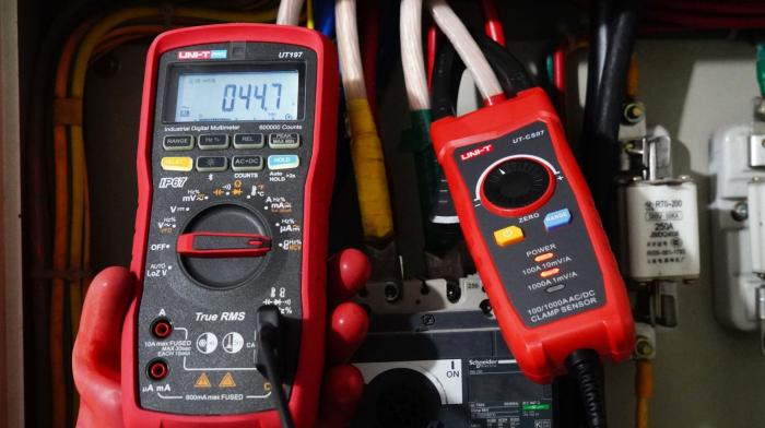 Strömtång AC/DC 1000A Solar Pro PV UT-CS07 @ electrokit (5 av 10)