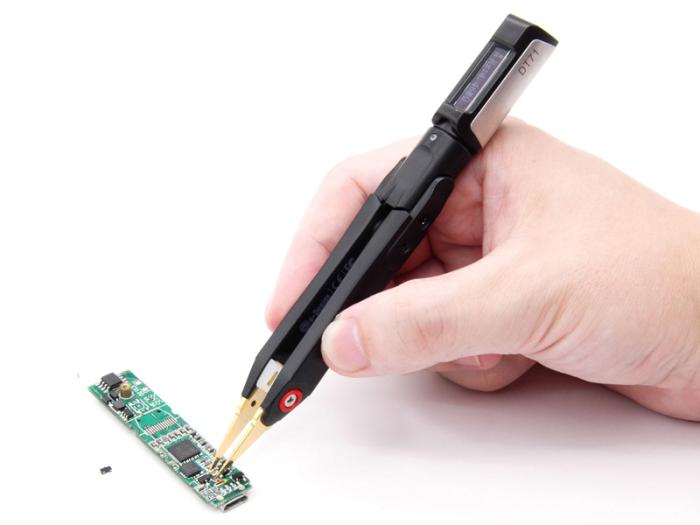 LCR meter tweezers DT71 @ electrokit (2 of 5)