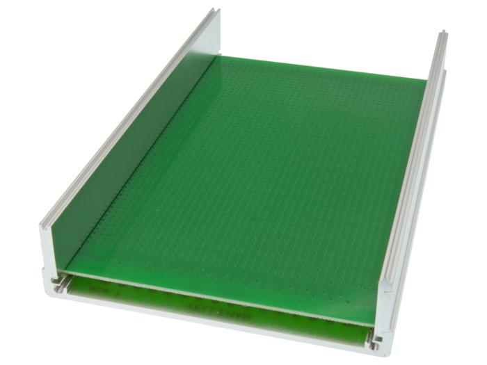 Aluminiumlåda extruderad 105x55x170mm @ electrokit (3 av 3)