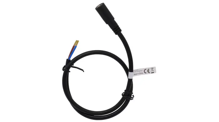 DC-kabel 2.1/5.5mm hona till open end 2.5m svart @ electrokit (1 av 1)