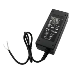 N&auml;taggregat desktop 5VDC 6.5A 32.5W - open end @ electrokit