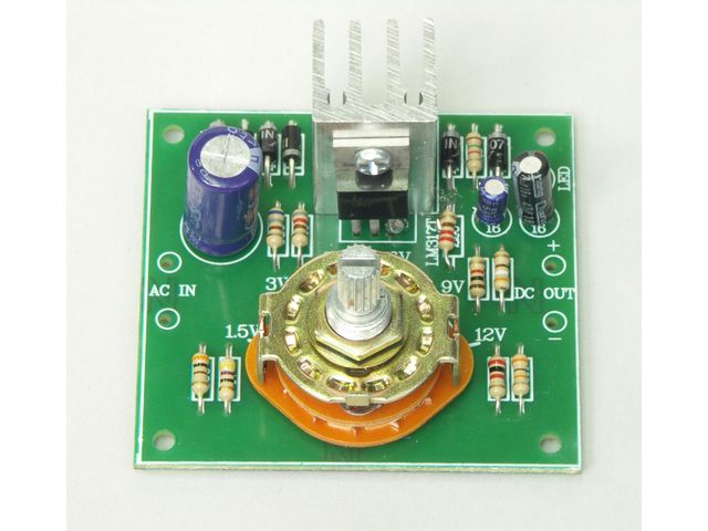 Voltage regulator - adjustable 1.5 .. 12V 1A @ electrokit