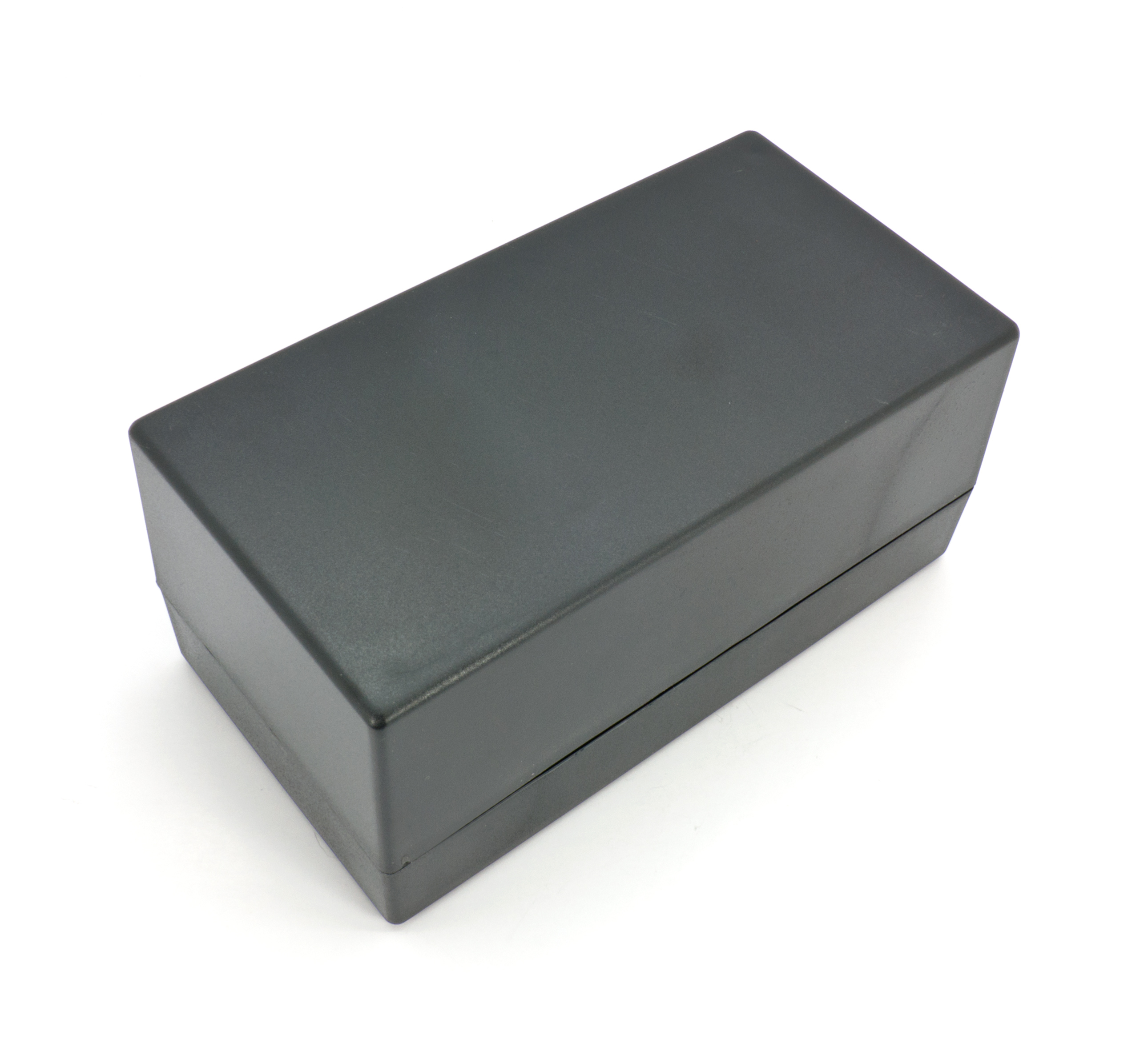 Enclosure FB18 black 71x138x65mm @ electrokit