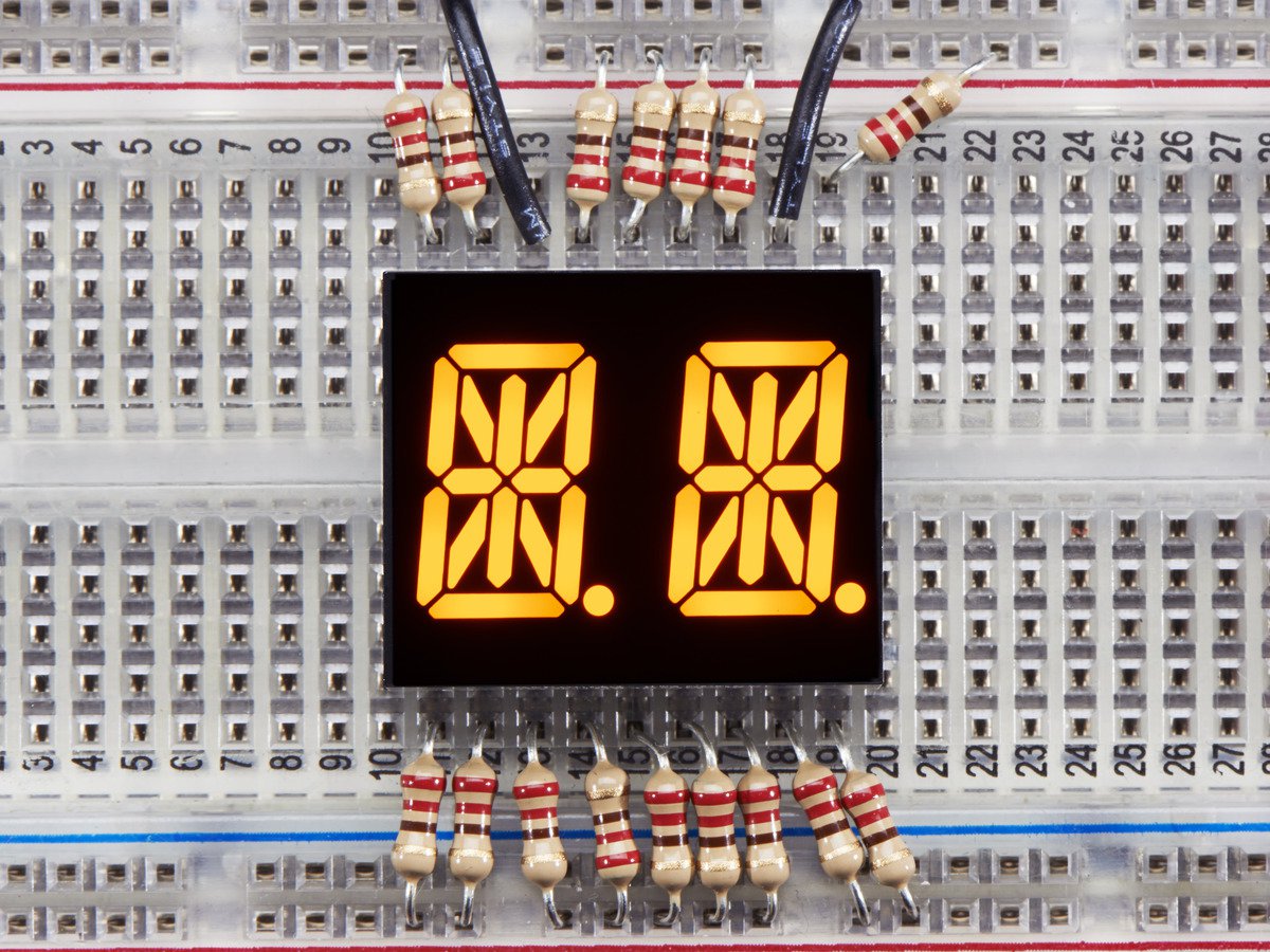 LED Display 14-segment 2 siffror 13.6mm gemensam katod gul @ electrokit