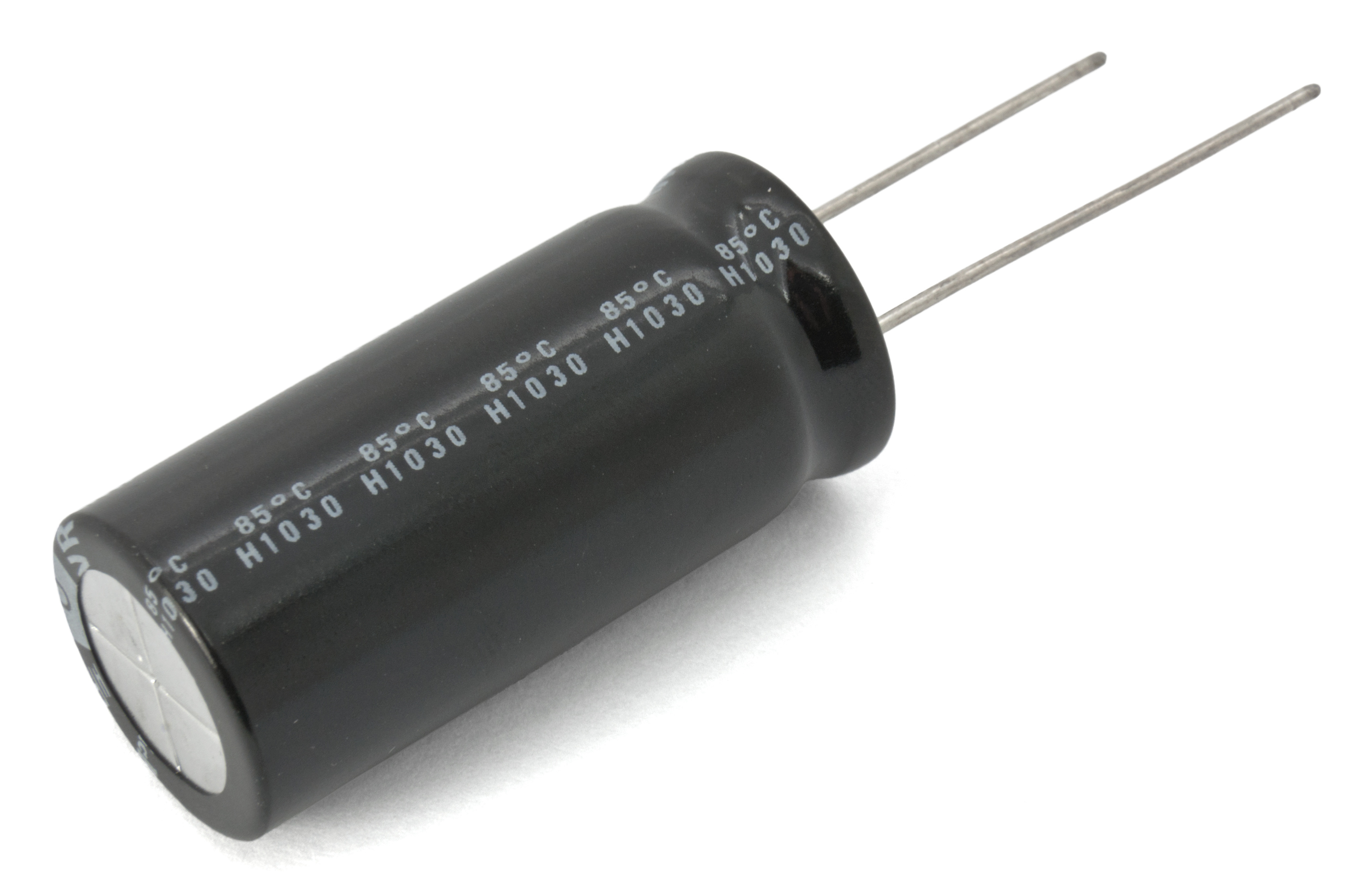 El.lyt 47uF 450V 85C ø16x35.5mm @ electrokit