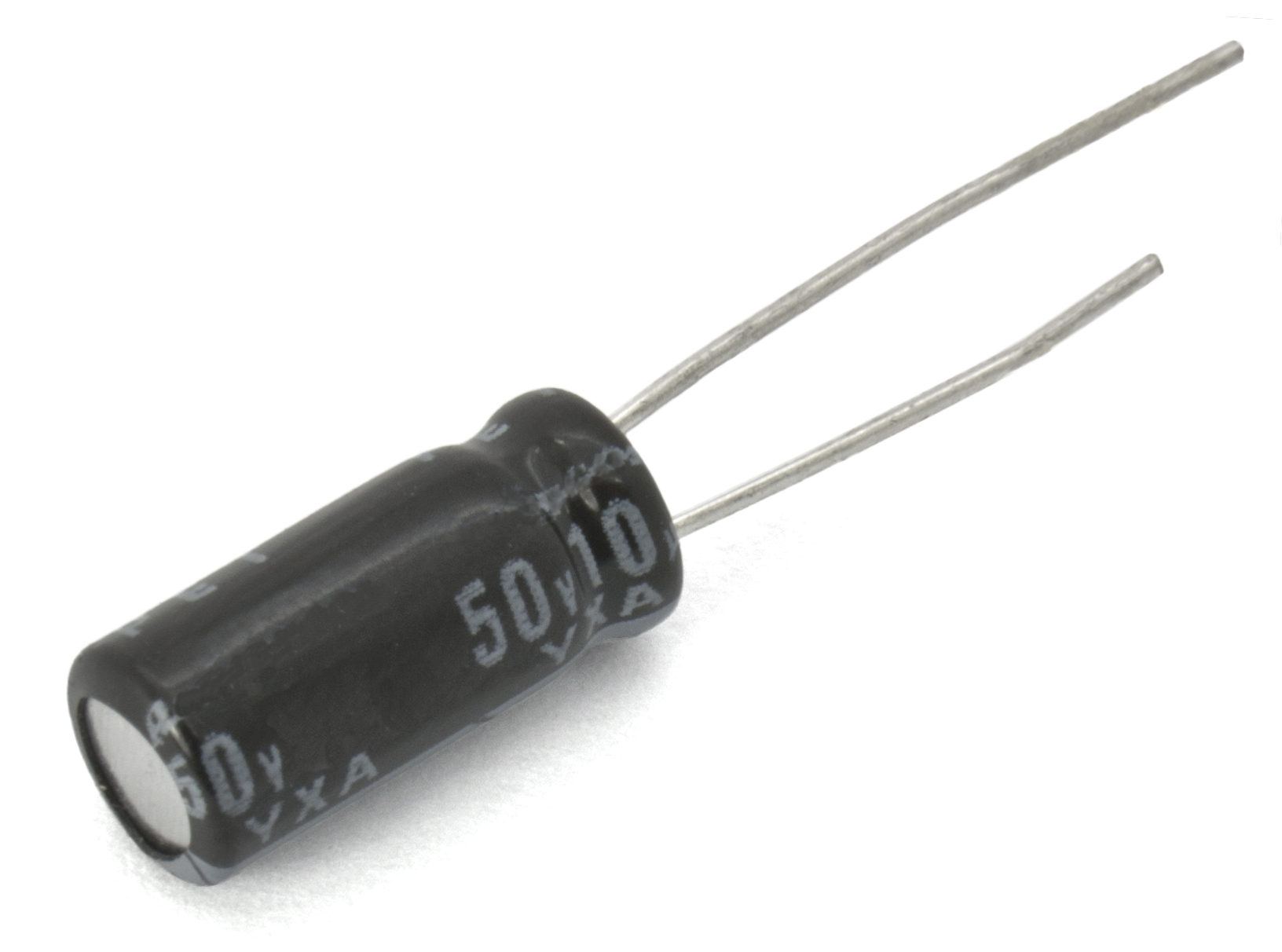 UPW1E101MED 100uF 25V 105C ø6.3x11mm @ electrokit