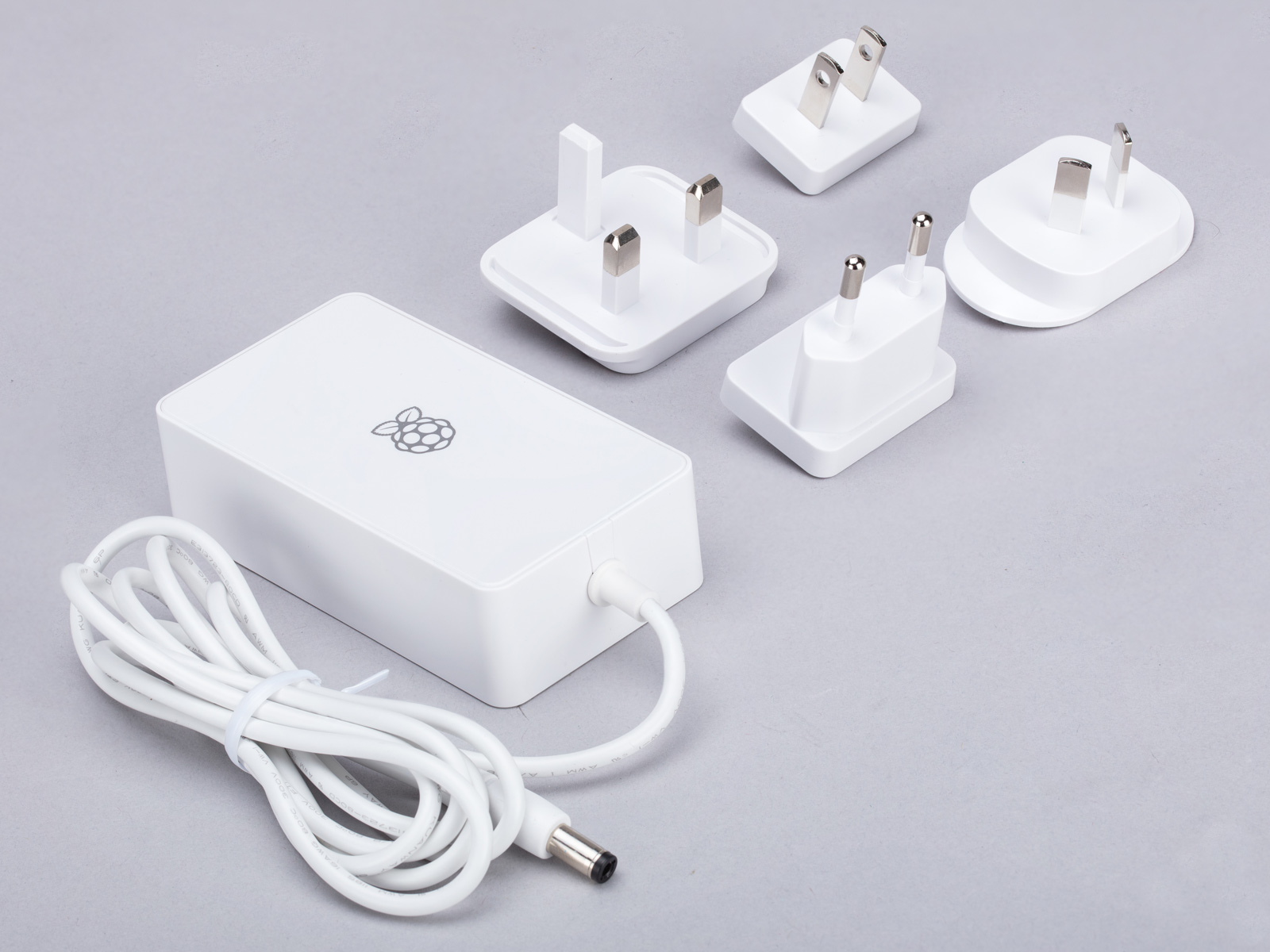 Strömförsörjning 48W för Build HAT 48W